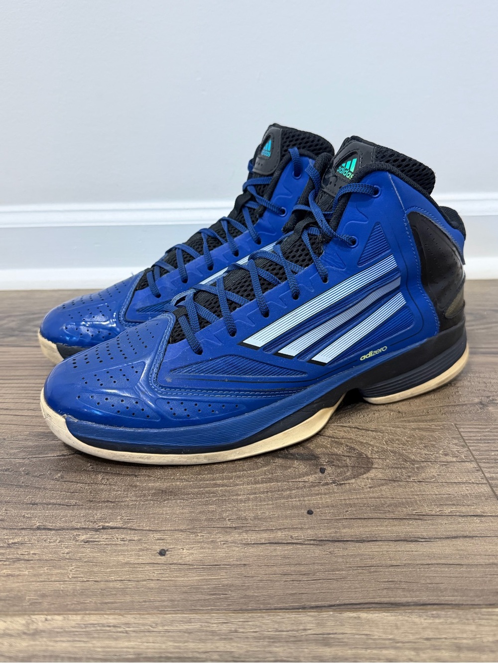 Adidas Adizero Men’s Basketball Shoes Blue Black White Size 10